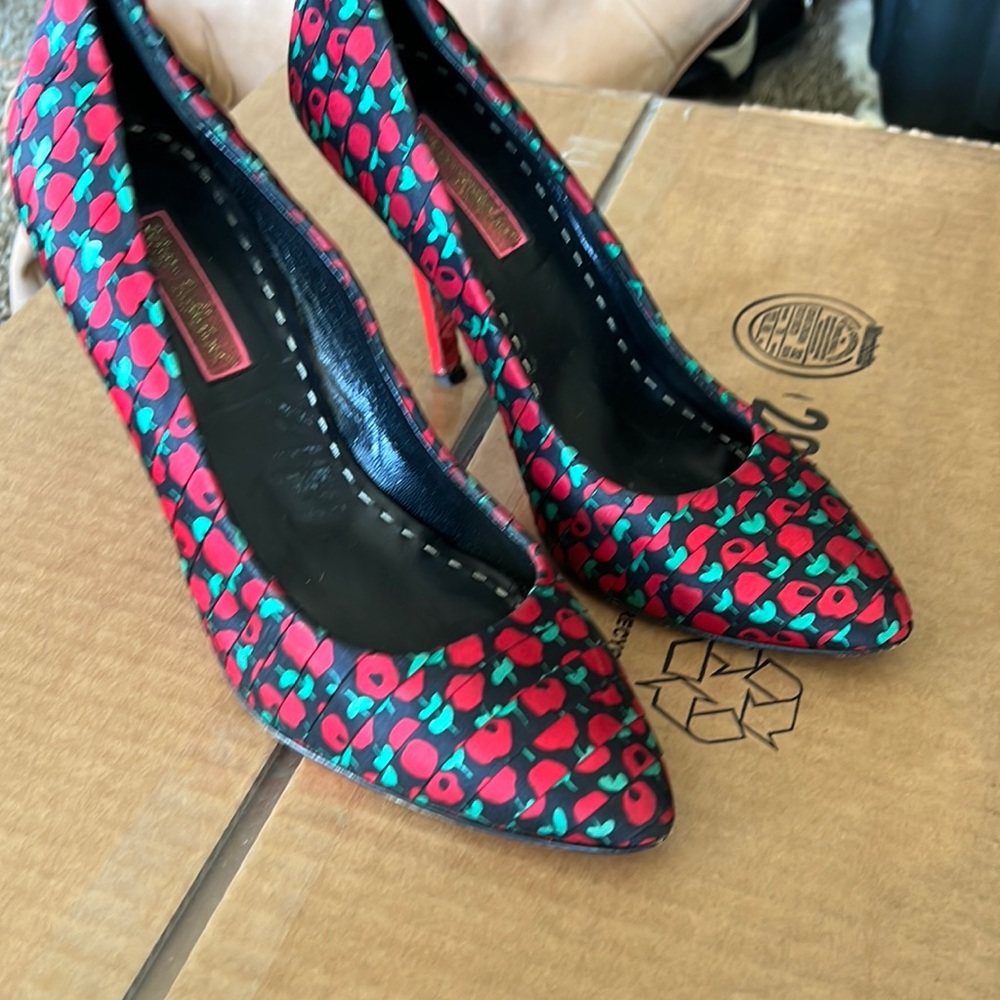 RARE Vintage Betsey Johnson Stiletto